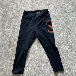 Women’s Virus tights